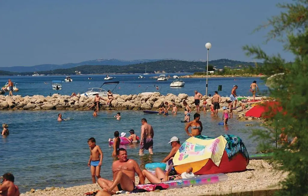 Lejlighed Apartman Marica With Swimmingpool Kakma Kroatien